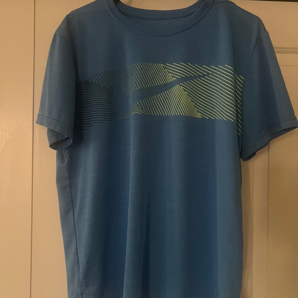 Men’s Nike Dri-fit tee